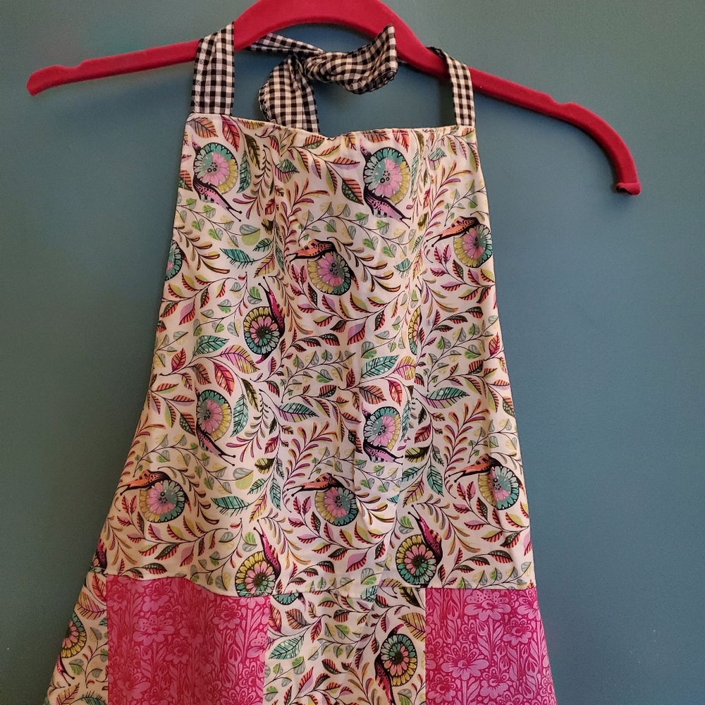 Retro cotton apron pastel pink green with snail pattern 🐌